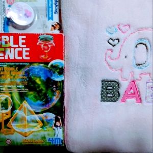 BRAND NEW BUBBLE SCIENCE KIT FOR KIDS, NWOT COMFY BABY BLANKET &NEW AM